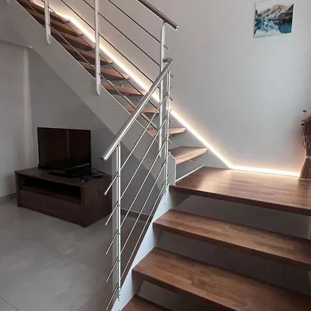 Zenia Court Apartment